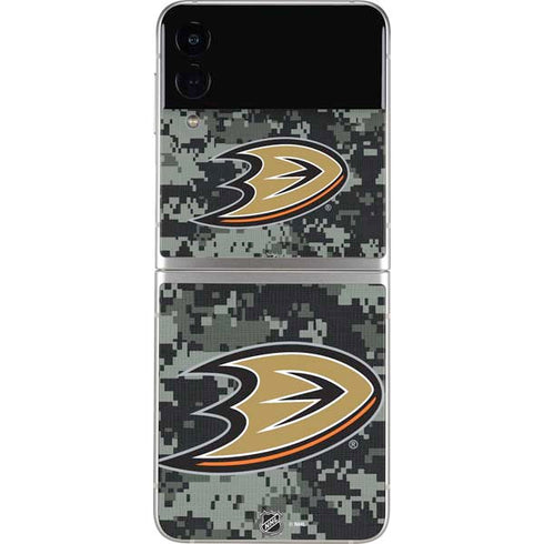 NHL Anaheim Ducks Camo Galaxy Z Flip4 5G Skin